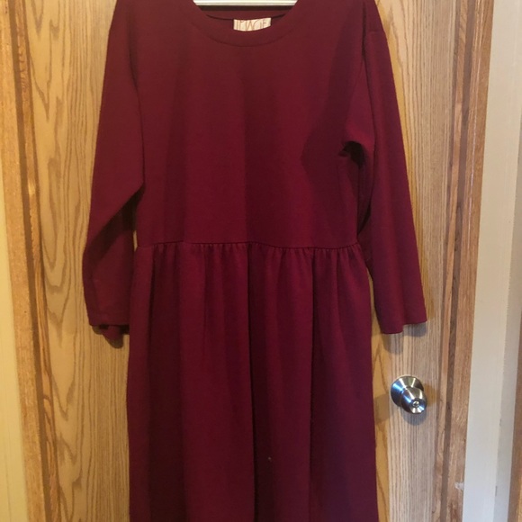 Plus Size Image Dress in Burgandy - Picture 2 of 6